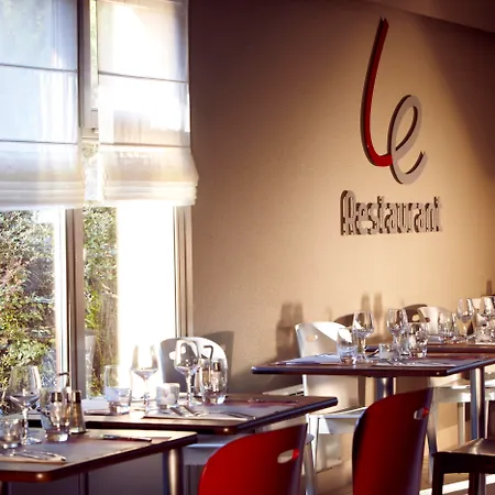 Campanile Creil - 3*