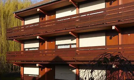 호텔 Campanile Creil - Villers-Saint-Paul