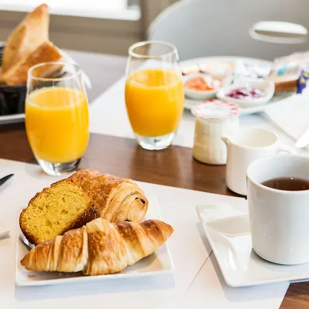 Campanile Creil - Hotel 3*