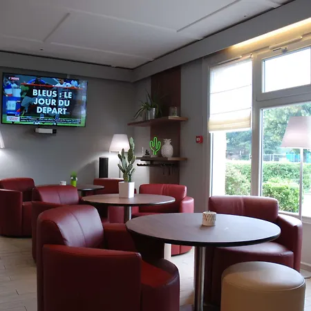 Campanile Creil - 3*