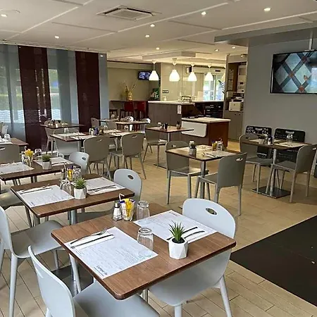 Campanile Creil -