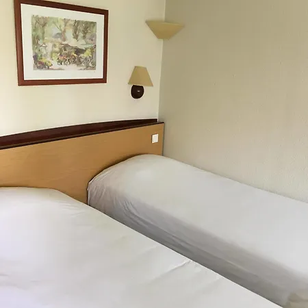 Hotel Campanile Creil - Villers-Saint-Paul