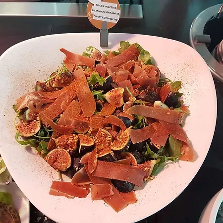 Campanile Creil - Hotel 3*