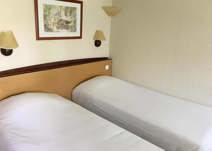 Hotel Campanile Creil - Villers-Saint-Paul